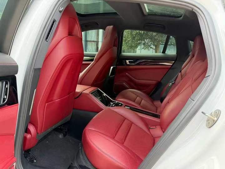 南通21年保时捷帕拉梅拉9