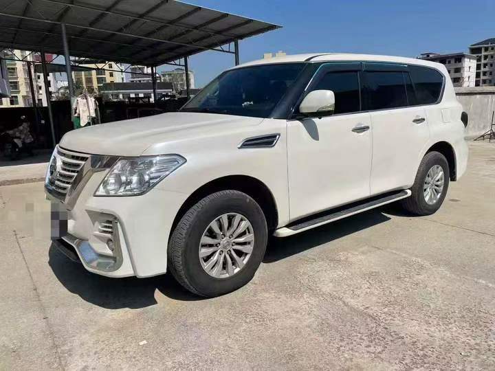 南京19年日产途乐2