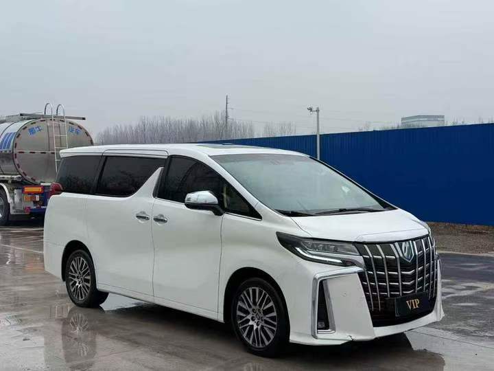 淄博17年丰田埃尔法3