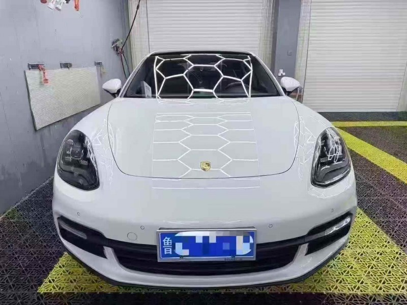 枣庄18年保时捷帕拉梅拉1