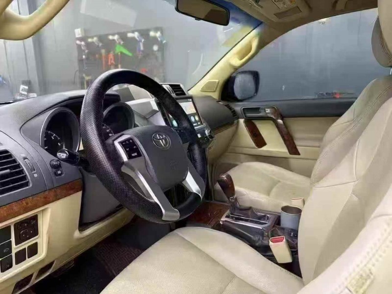 东营14年丰田普拉多7