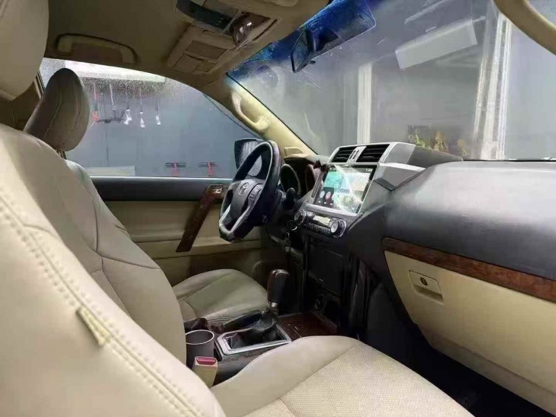 东营14年丰田普拉多8