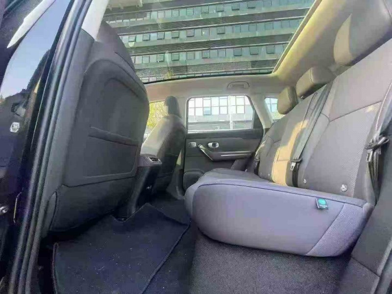 江门26年零跑汽车C104