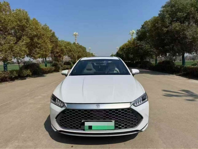 常州23年比亞迪秦1