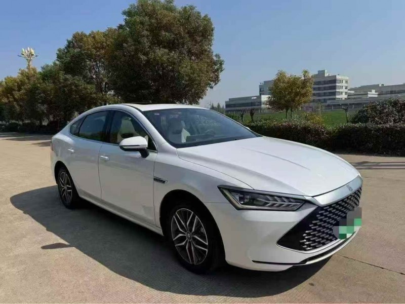 常州23年比亞迪秦2