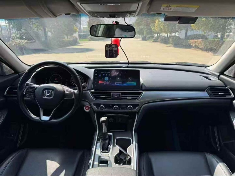 連云港21年本田雅閣6