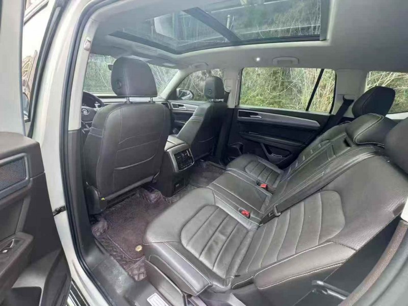 济宁17年大众途昂4