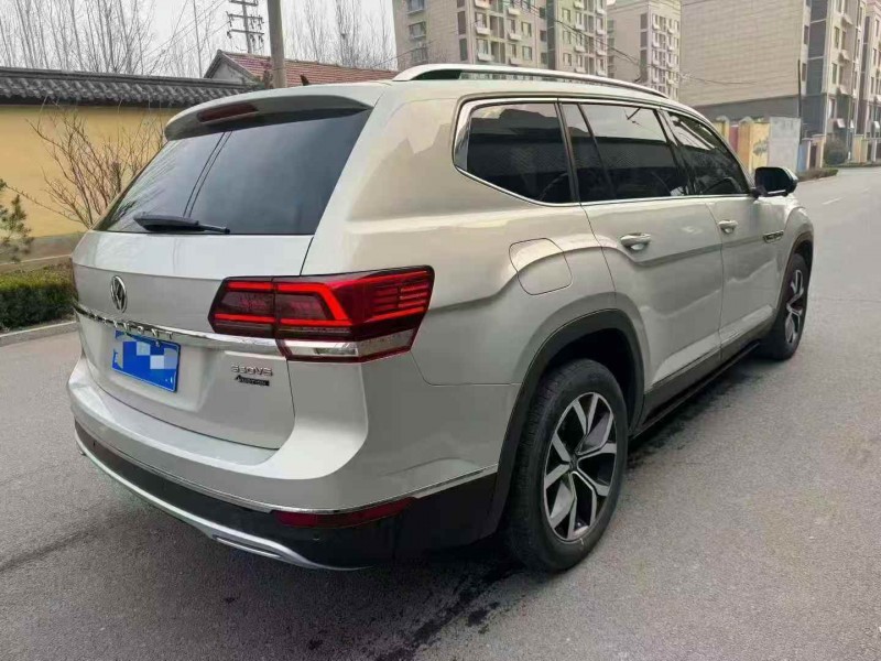 济宁17年大众途昂6