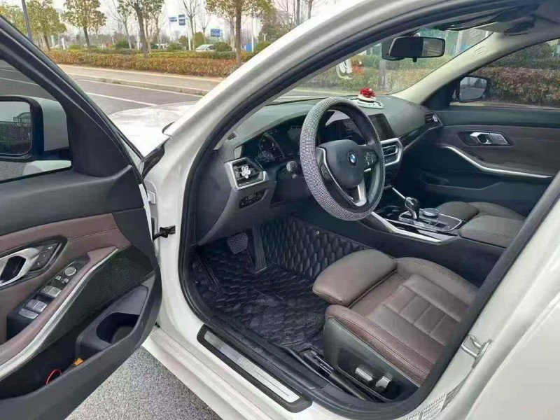 南通21年寶馬3系5