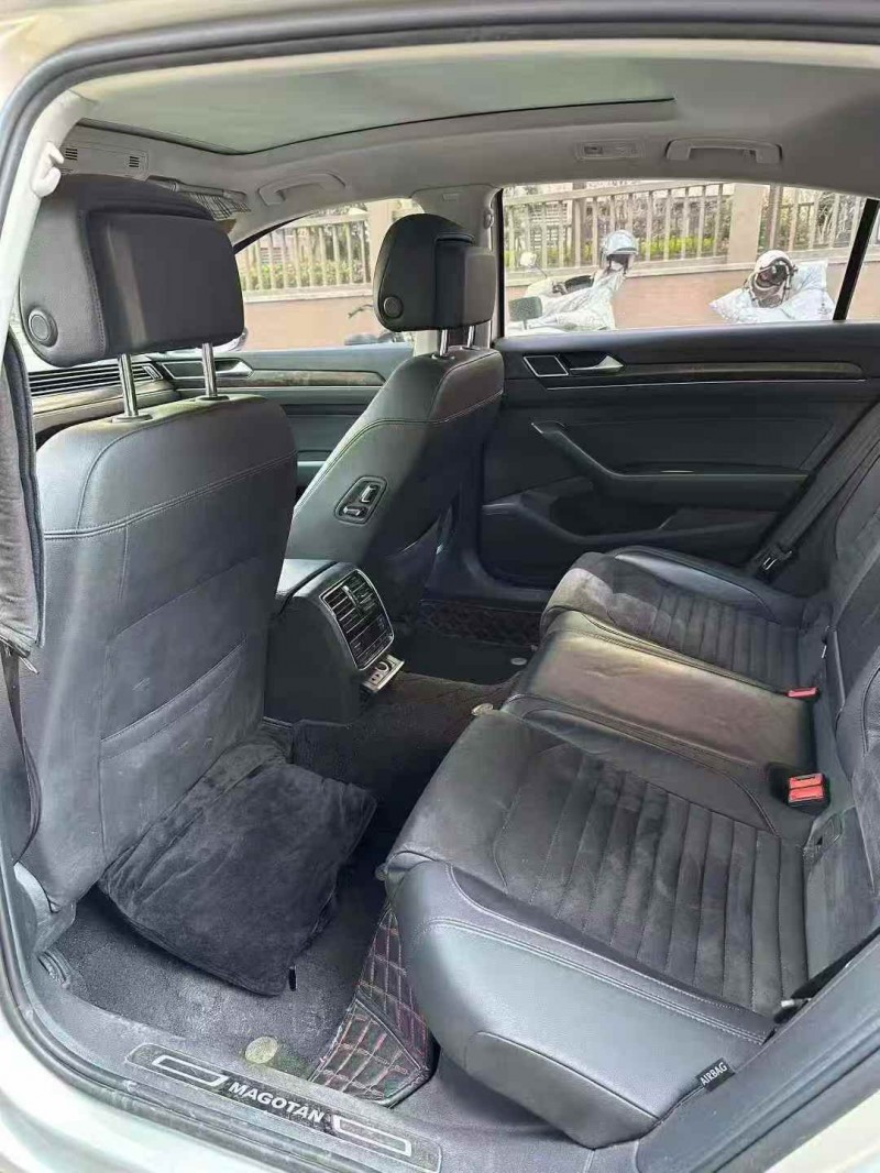 承德17年大眾邁騰5