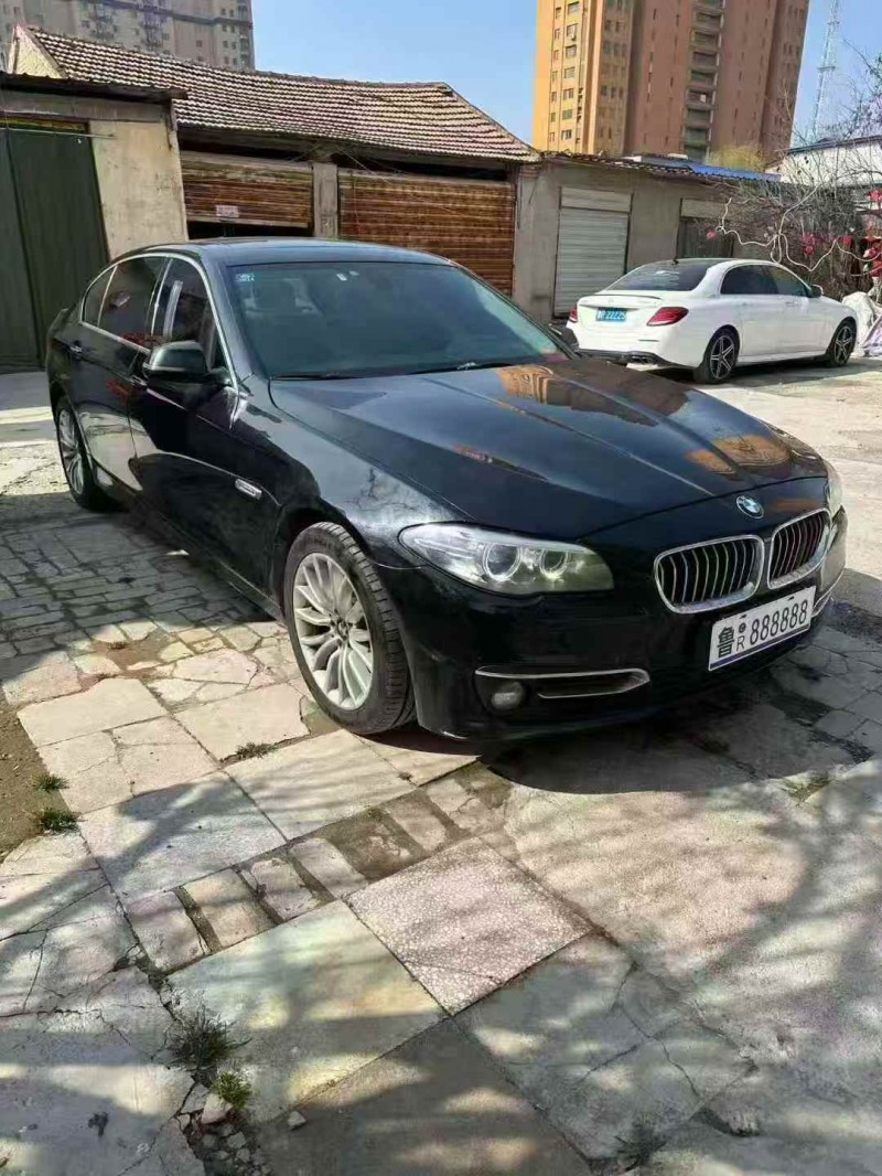 東營14年寶馬5系3