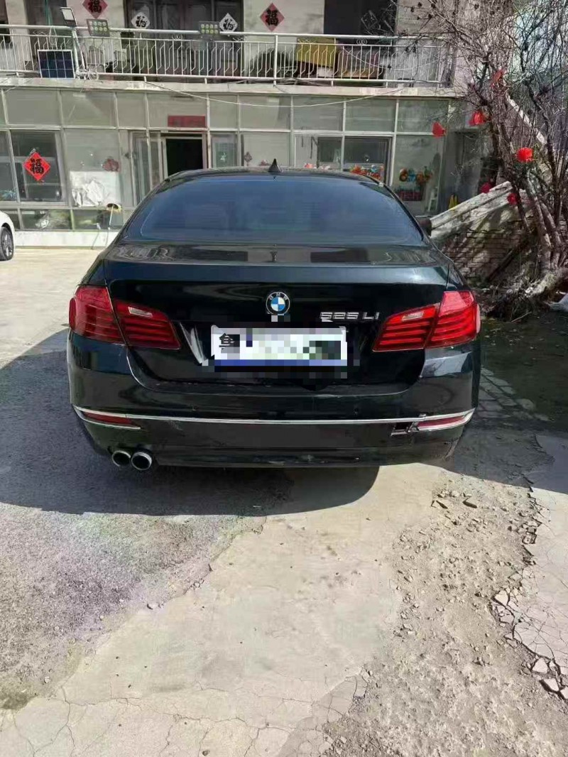 東營14年寶馬5系8