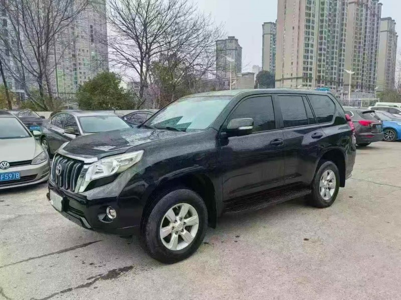 邵阳17年丰田普拉多2