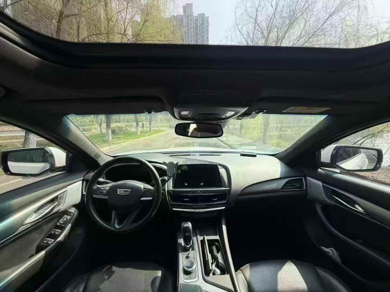 赣州23年凯迪拉克CT55