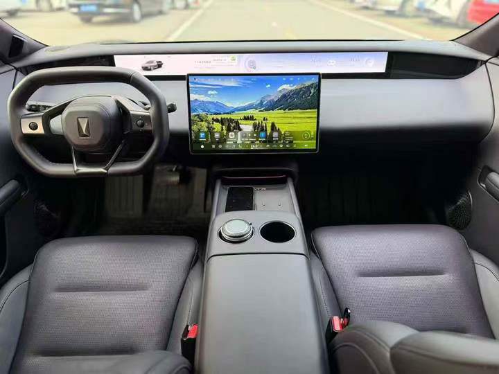 济宁25年阿维塔064