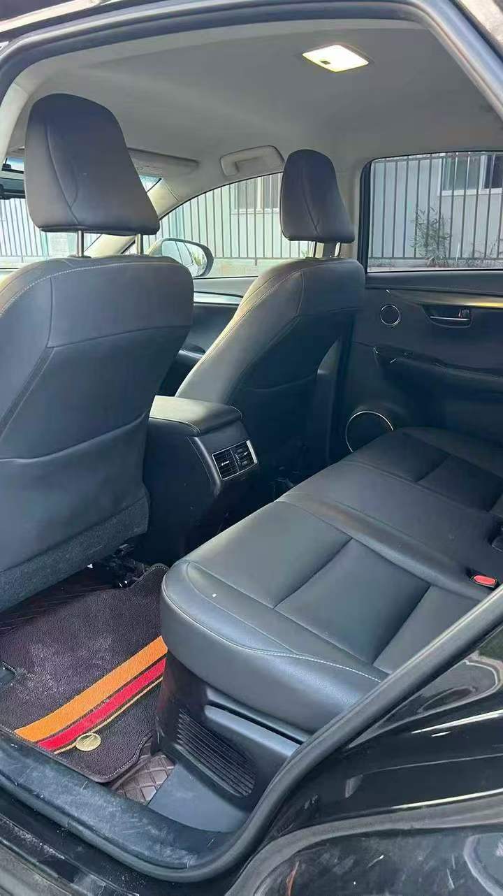 绍兴19年雷克萨斯NX6