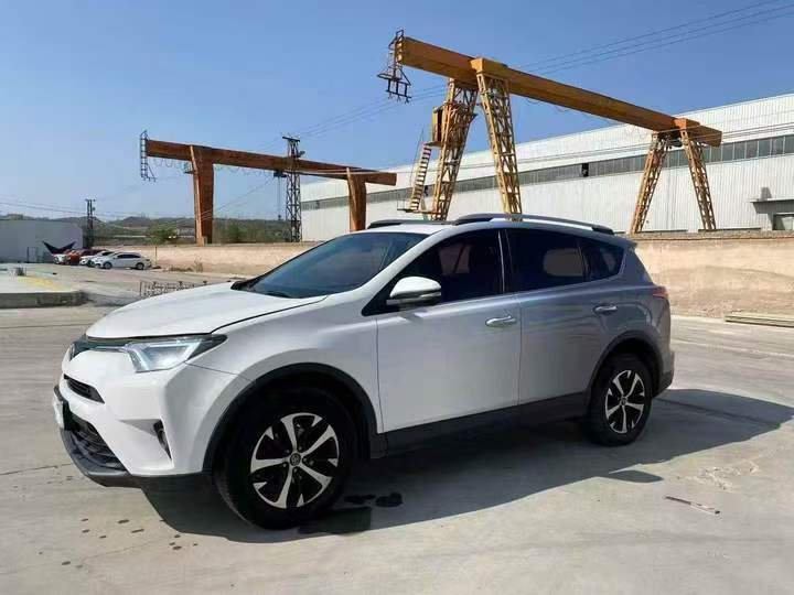 青岛19年丰田RAV4荣放2