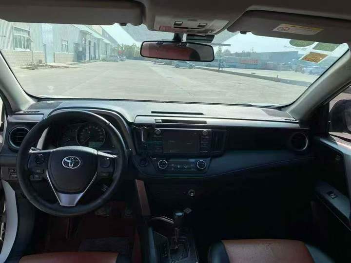青岛19年丰田RAV4荣放5