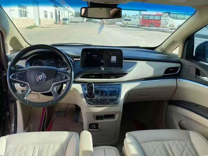 金華23年別克GL84