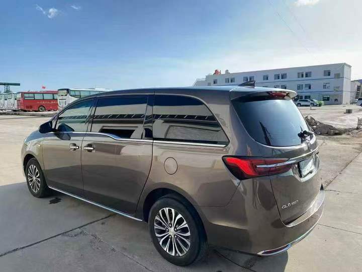 金華23年別克GL88