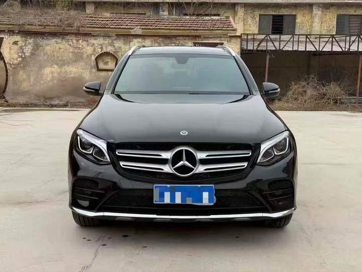 东营19年奔驰GLC1