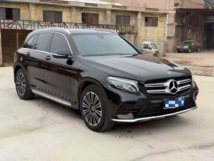 东营19年奔驰GLC3