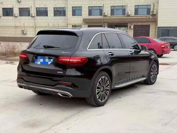 东营19年奔驰GLC8