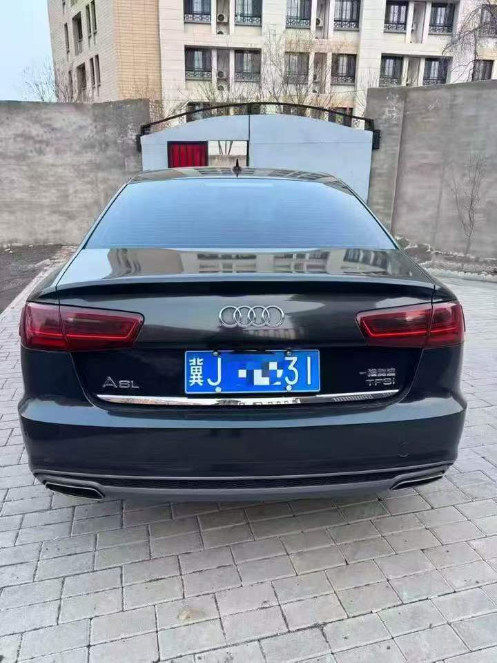 秦皇岛15年奥迪A58