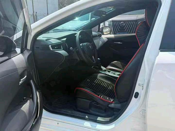 岳阳24年丰田雷凌5