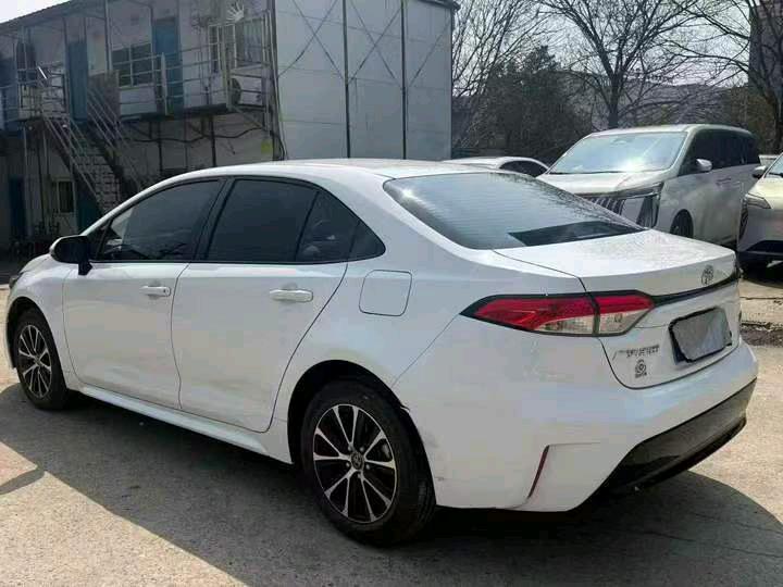 岳阳24年丰田雷凌8