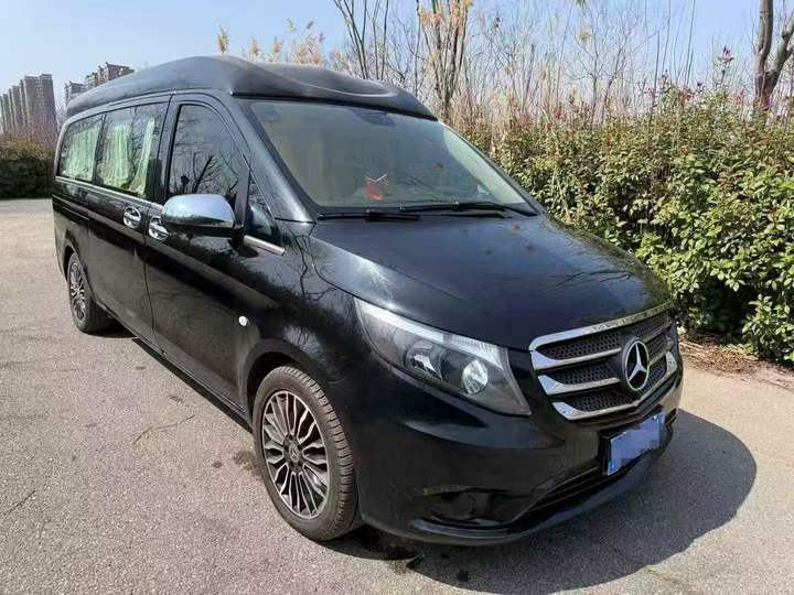 宜昌21年奔驰威霆3