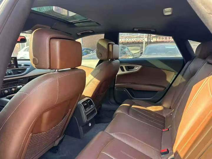 東營16年奧迪A7L4