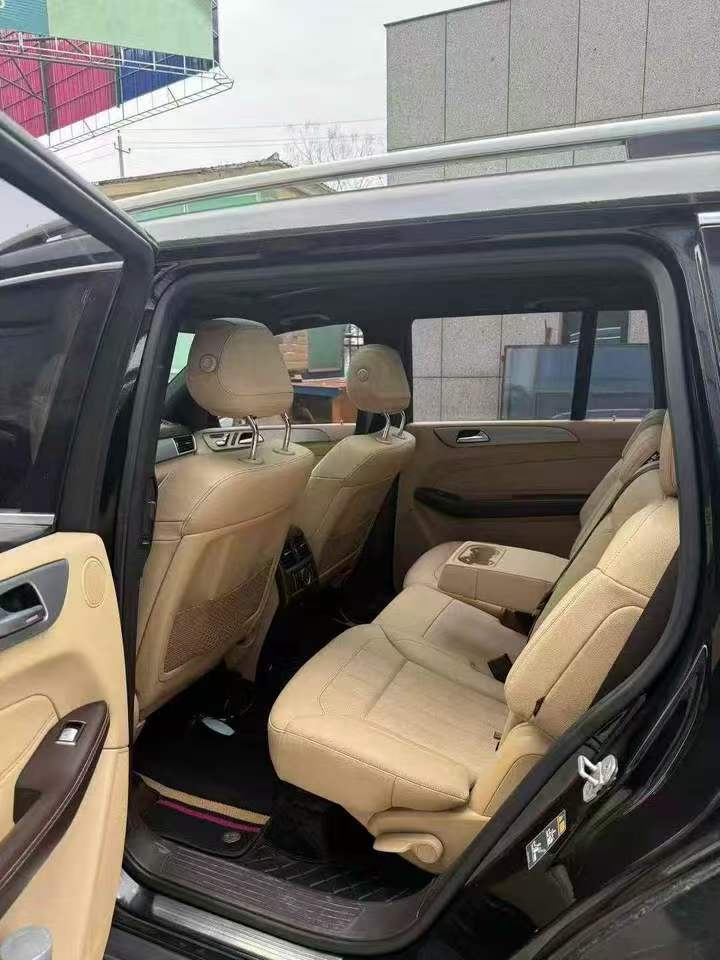 江門17年奔馳GLS4