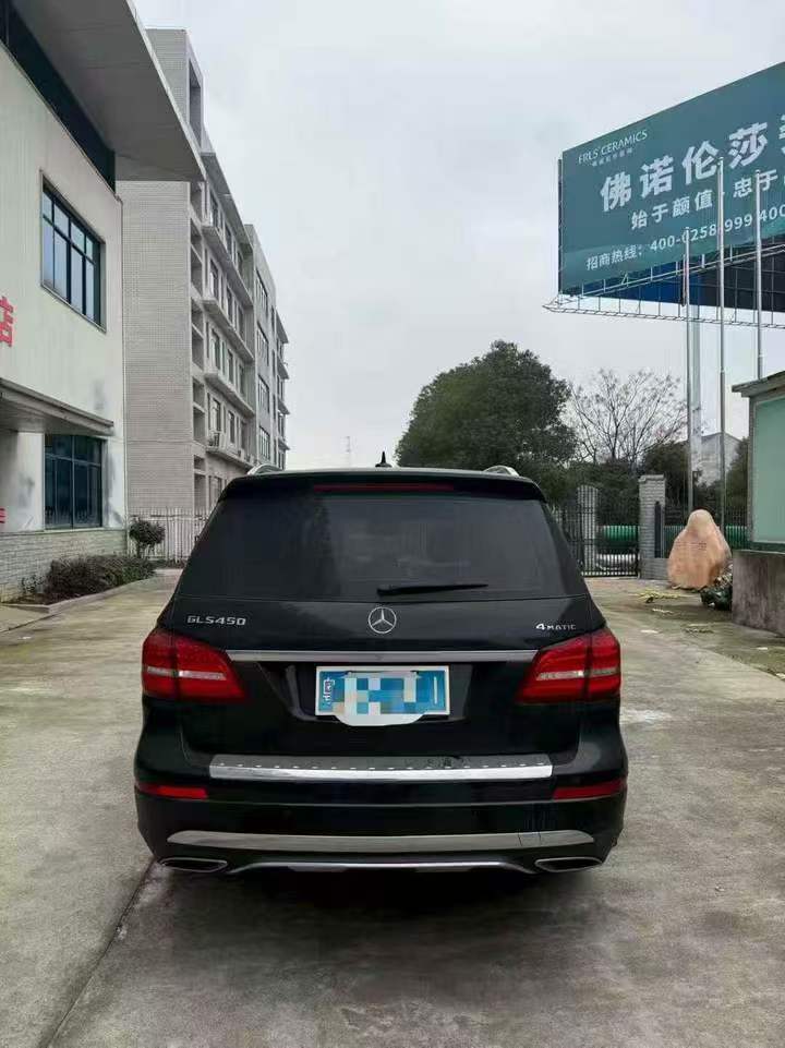 江門17年奔馳GLS8