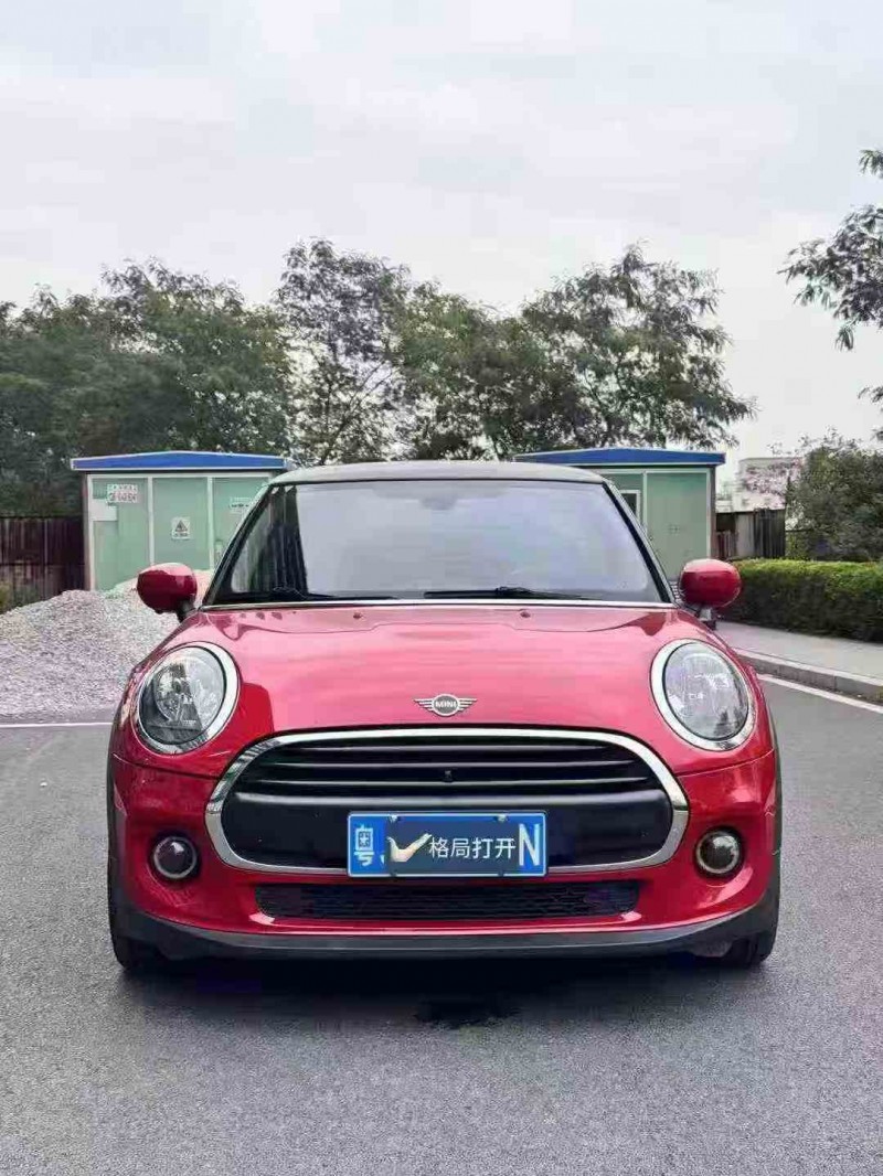 珠海21年寶馬迷你1