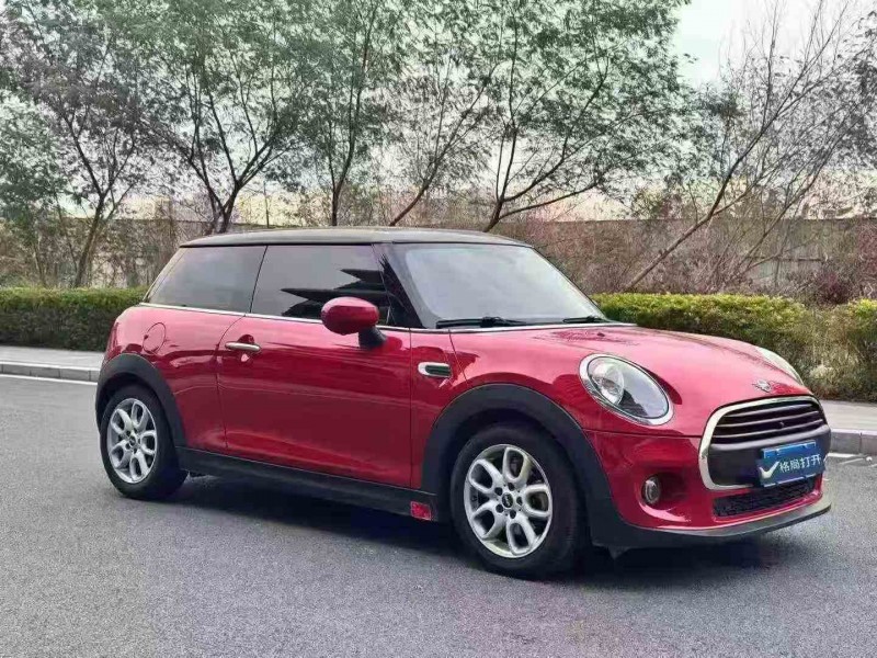 珠海21年寶馬迷你2