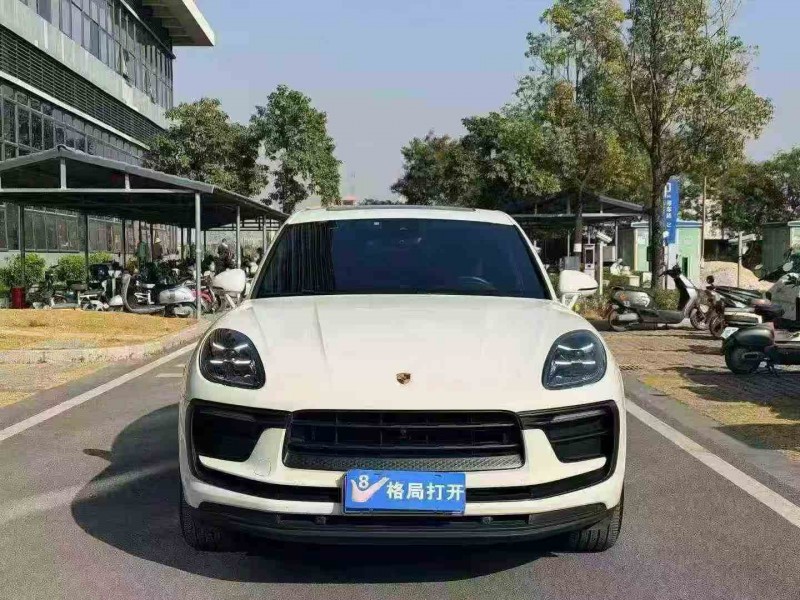 珠海23年保时捷Macan1