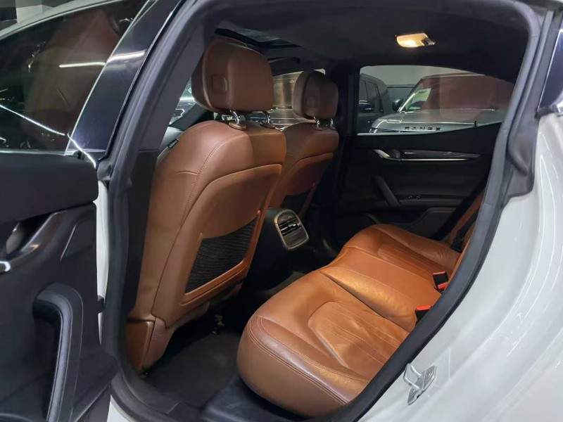 江門18年瑪莎拉蒂Ghibli6