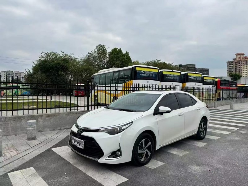 佛山19年豐田雷凌3