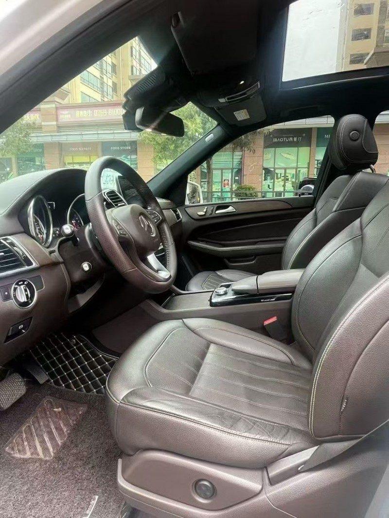 東莞18年奔馳GLE5