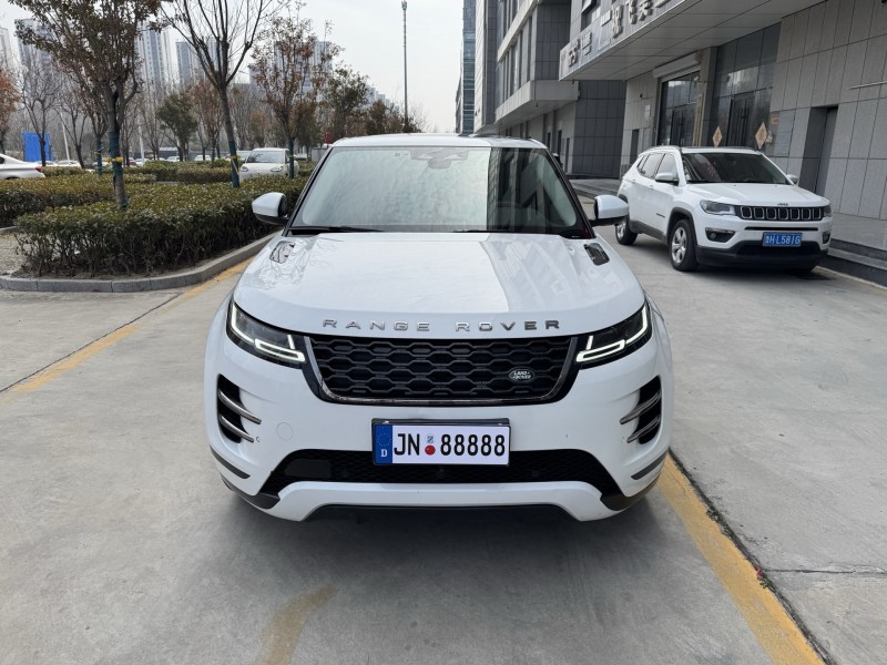 济宁22年路虎极光1