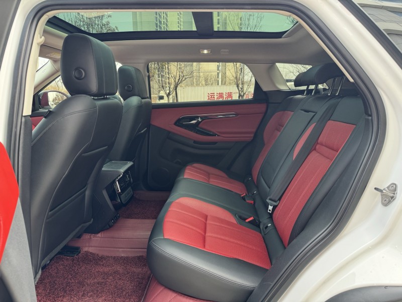 济宁22年路虎极光6