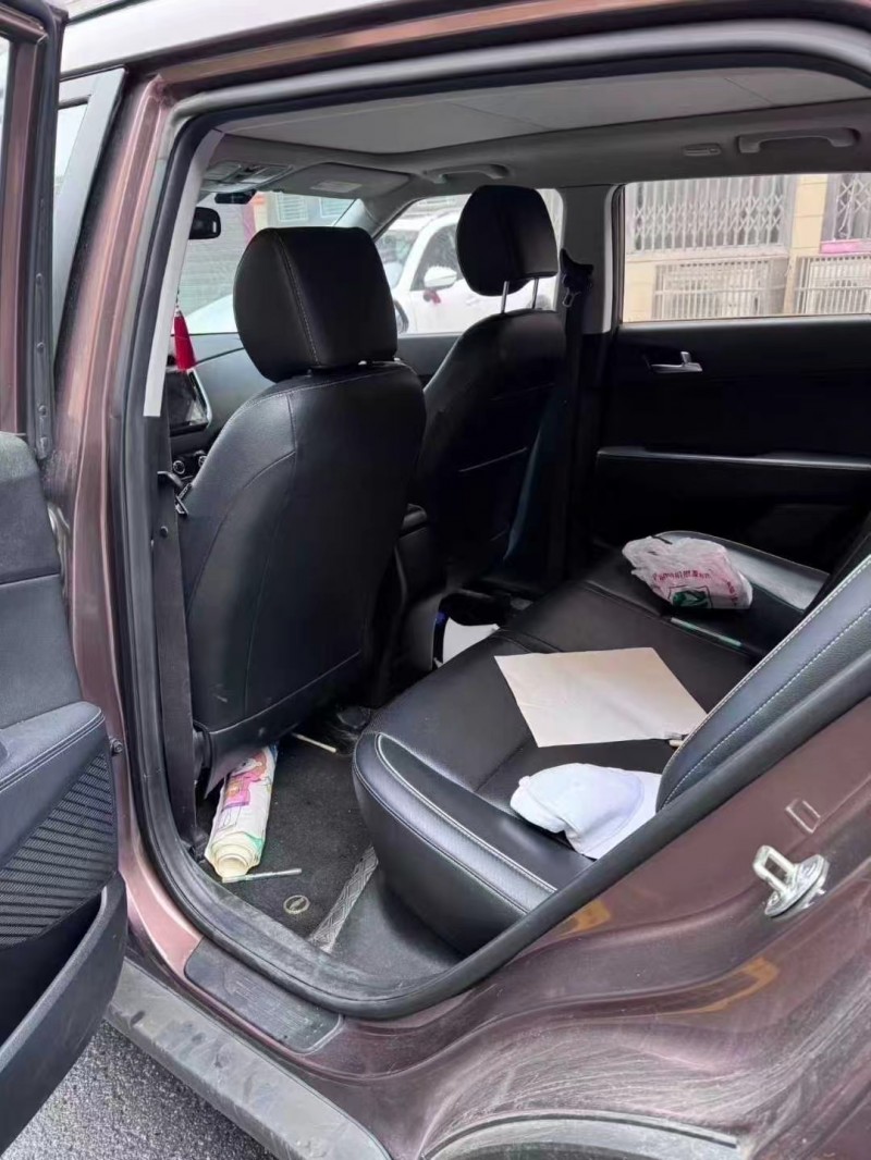 常德19年现代ix256