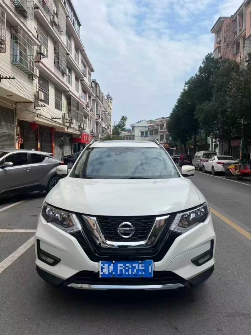 湘潭20年日产奇骏1