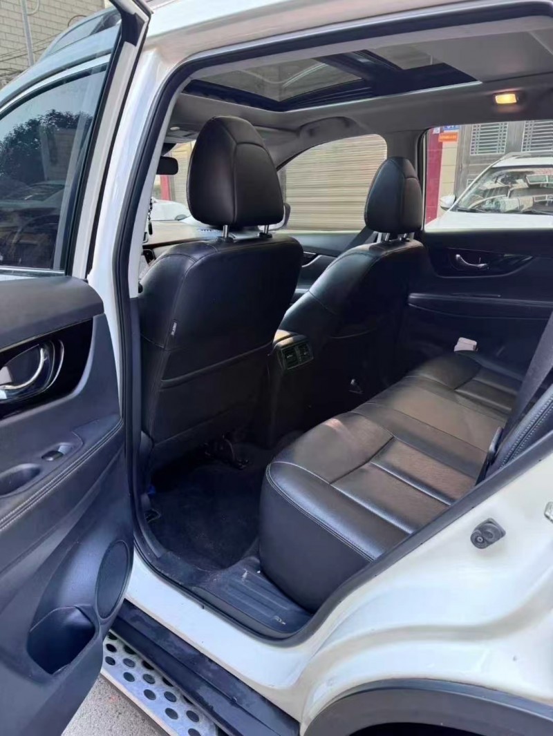 湘潭20年日产奇骏6