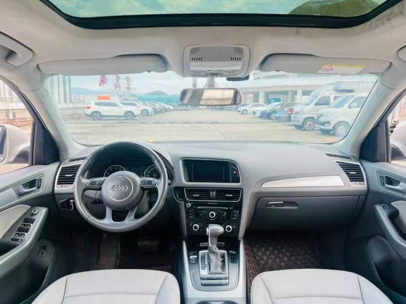 东莞15年奥迪Q55