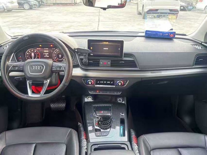 东莞19年奥迪Q56
