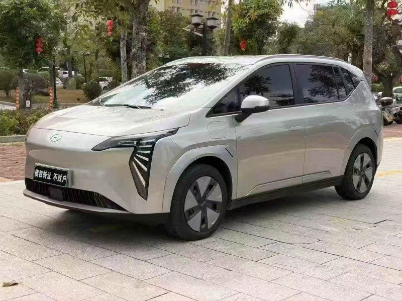 湛江25年傳祺埃安Y2