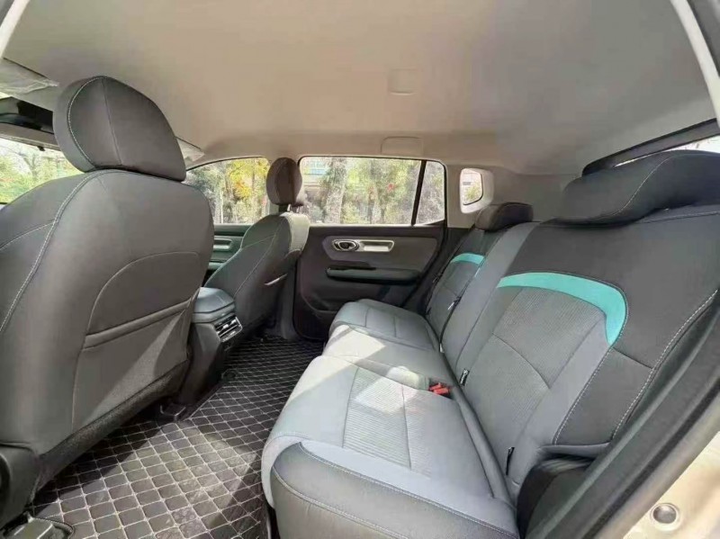 湛江25年傳祺埃安Y4