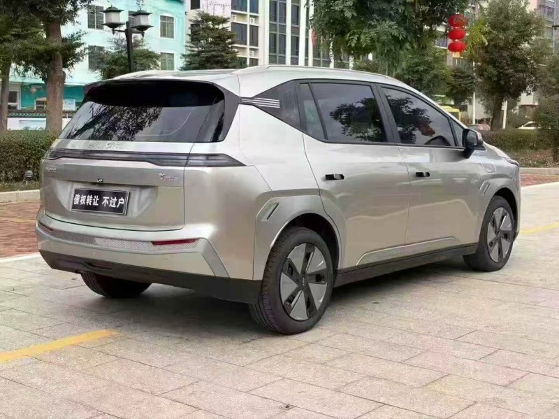 湛江25年傳祺埃安Y8